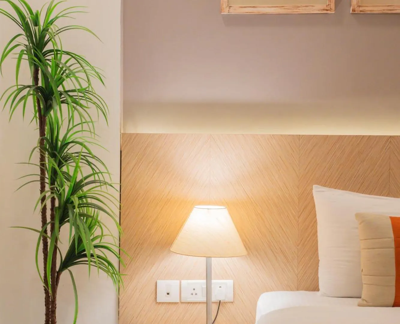 Ahuja Residency Parklane
