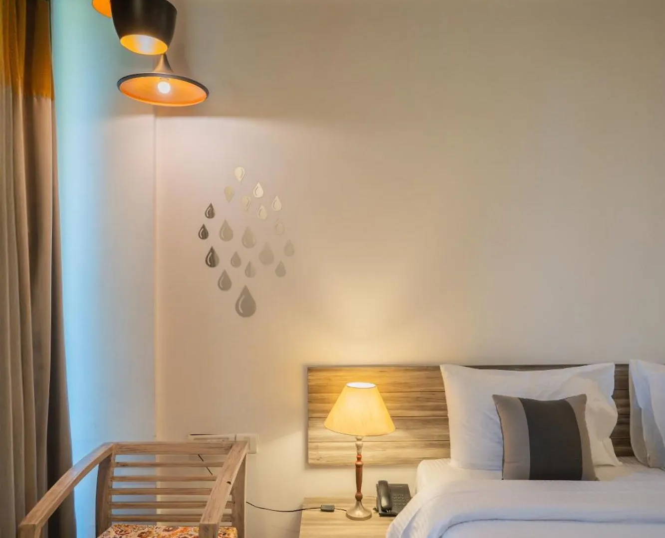 Ahuja Residency Parklane 3*, Gurgaon
