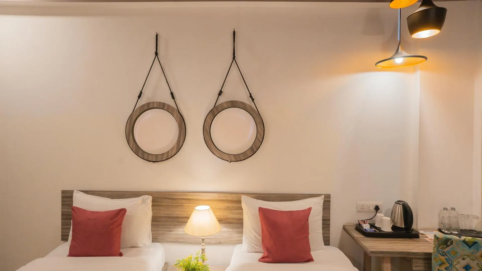 Ahuja Residency Parklane 3*, Gurgaon India